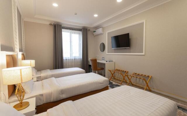 Royal Samarkand Hotel