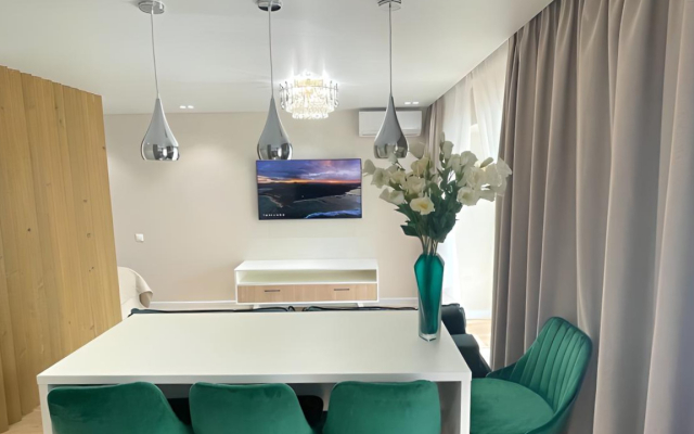 Апартаменты Эмеральд