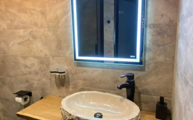 Na Ulitse Figurnoy 12/2 Private house