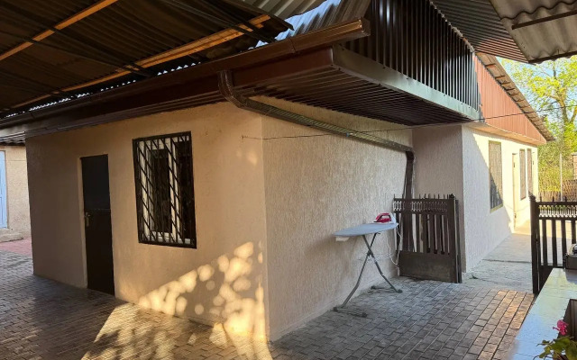 Orkhideya Living Quarters