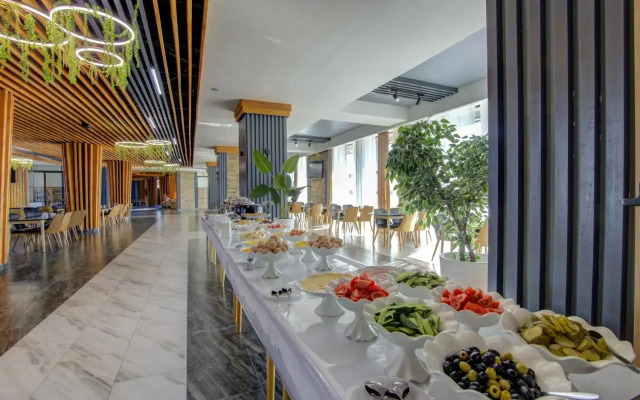 Vzmorie Resort Hotel