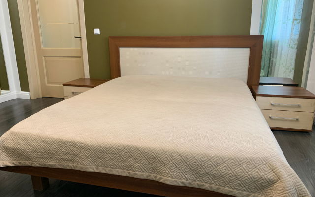 Квартира с дизайнерским ремонтом рядом с аквапарком ЛетоЛето