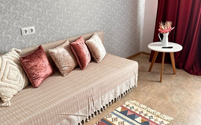 Апартаменты Кварт на Земнухова