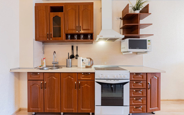 Апартаменты Петровский на Набережной Озера 22