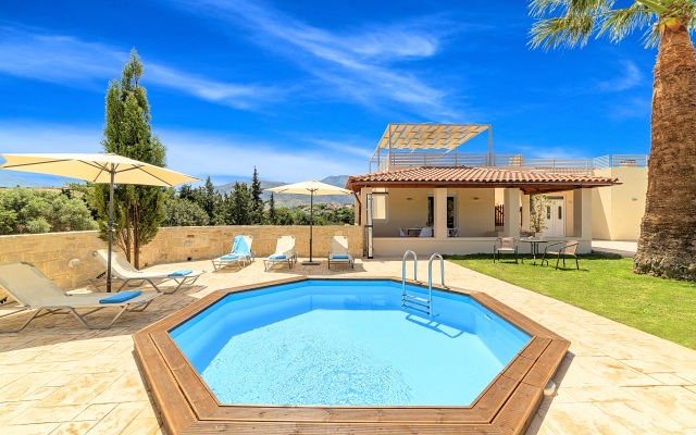 Villa di Palma Heated Pool