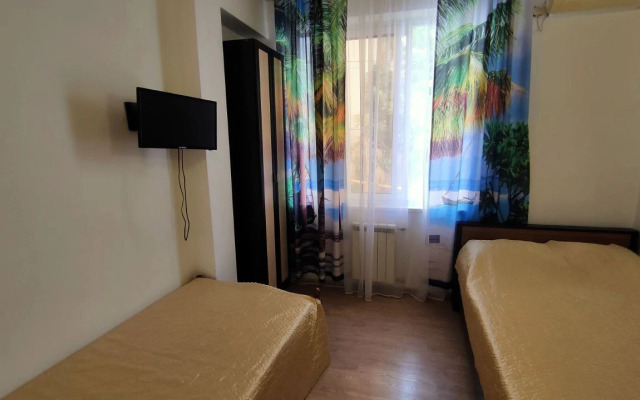 Mandarin Apartments