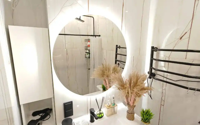 Studiya Na Bartenevskoy 18k2 Apartments