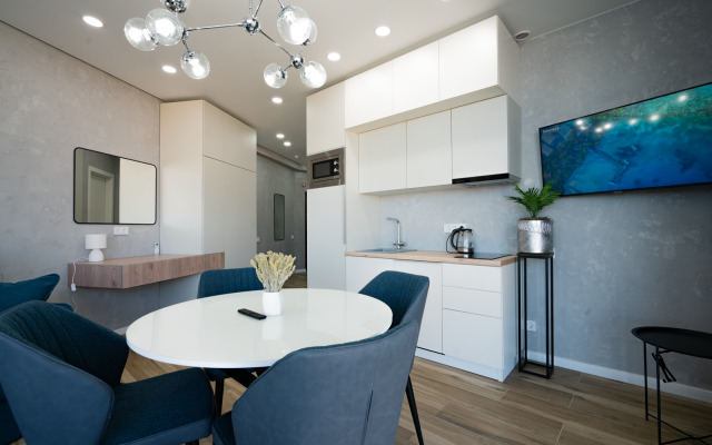 S Otdelnoy Spalney LS-Soft Blue S vidom na more i gory Apartments