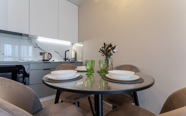 Gorykiy 2 Apartment