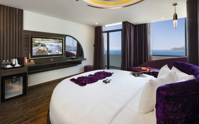 V Hotel Nha Trang