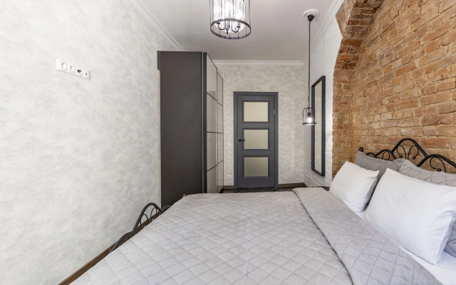U Isaakievskogo Sobora 2 Spalni  loft Apartments
