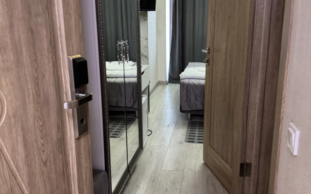 3-Kh Mestnye u Chernogo Morya Lenina 219/5 Apartments