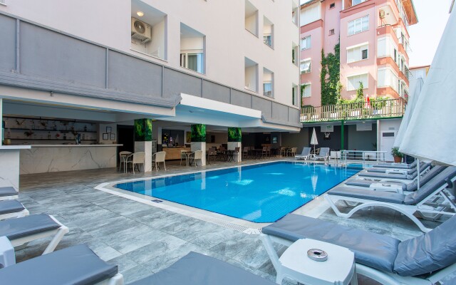 Aslan City Hotel