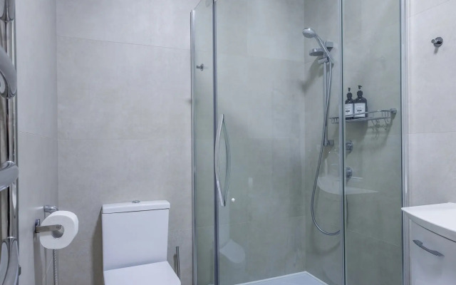 Myhomeyourhome na Fadeeva 34 Flat