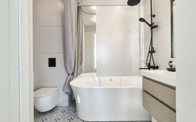 S Vidom Na More Na 11 Etazhe Flat