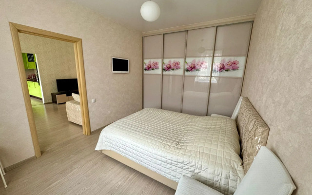 Апартаменты Ленинградская 63