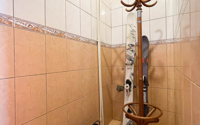 Отель Сафари