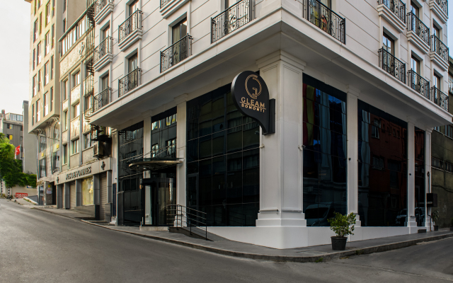 Gleam Bomonti Hotel