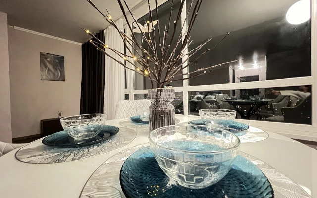 Na Ulitse Karyernaya 24 Flat