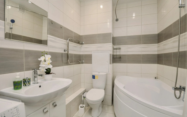 V Zhk Kolizej C Vidom Na Prud Apartments
