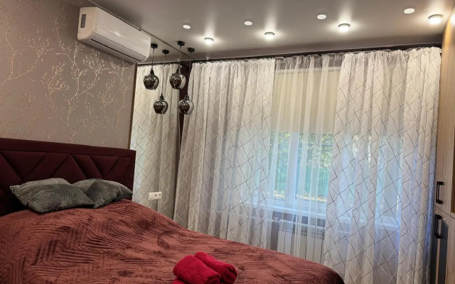 Svoylux-2(krasnaya) Flat