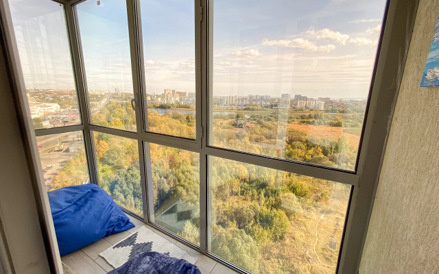 Апартаменты с камином и видом на реку у ТЦ Аквамолл