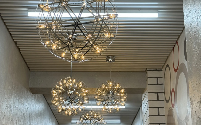 Mariya Hotel
