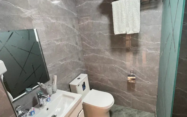 Afruza Guest House