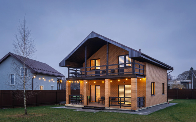 Частный дом просторный рядом с городом