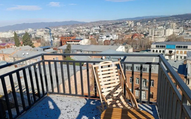 Eagles Nest 2 Apartments
