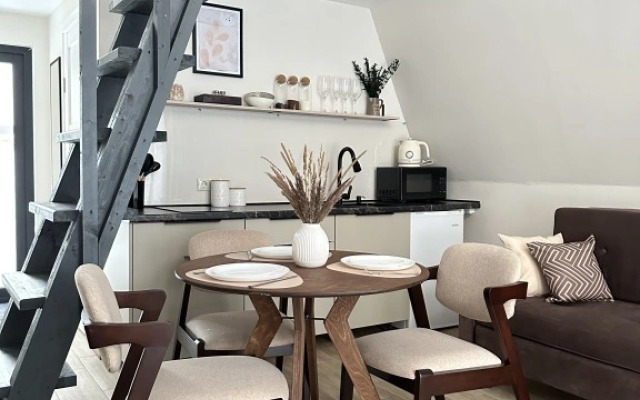 Afrejm s vidom na les №3 Private House