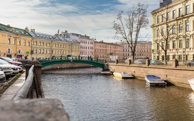 Dvukhmestnaya studio Bombflat