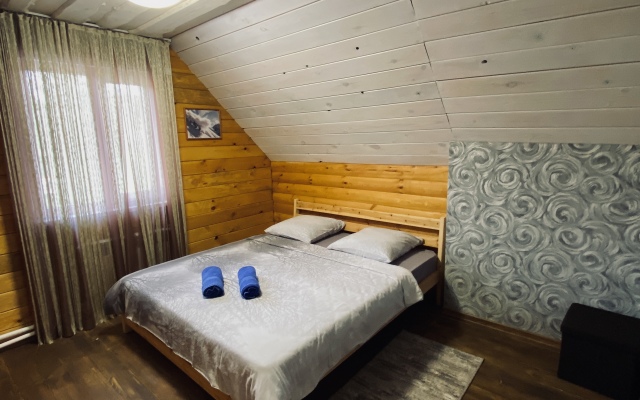 Gostevoy Dom Izbushki Guesthouse Malenkaya