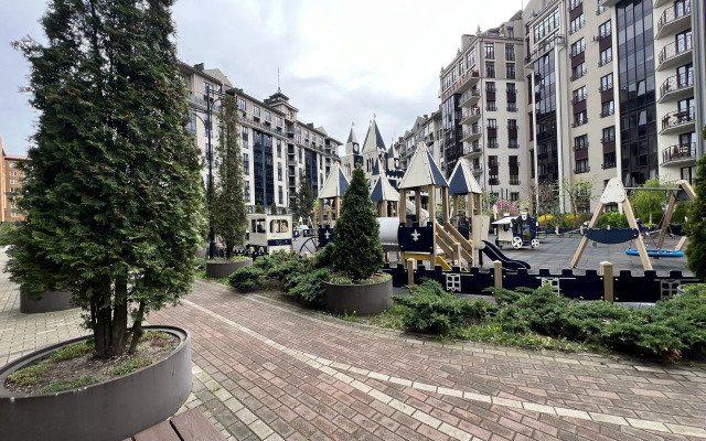 V Elitnom Rayone Goroda Flat