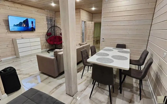 Частный дом Lux 130 кв.м в сосновом лесу на берегу озера в Рощино - фото 4