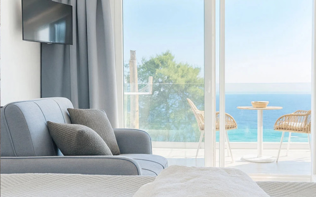 Отель Gloria luxury suites