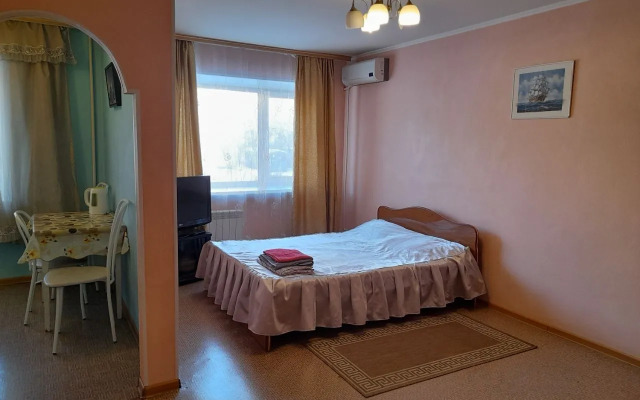 Na Ulitse Leningradskaya 85 Flat