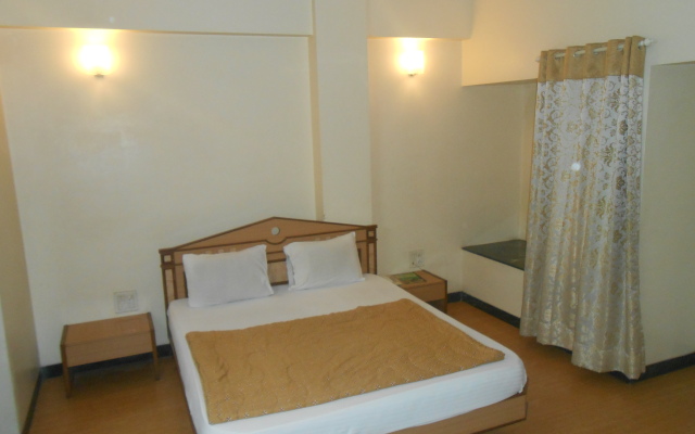 Pooja International Hotel