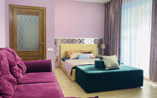 Апартаменты с Балконом на Свободы