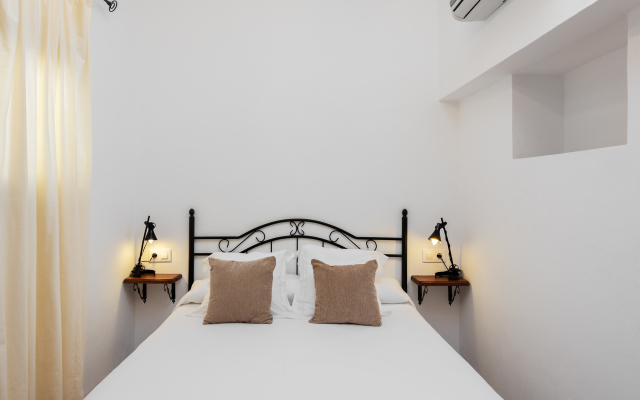 SUITES CORTIJO FONTANILLA Apart hotel