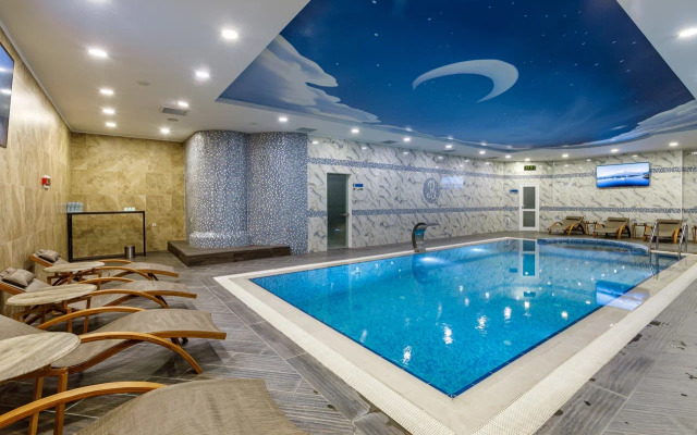 Brosko Moscow Hotel