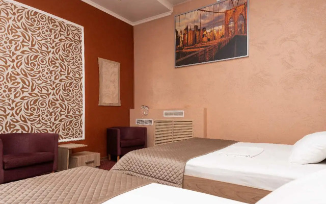 Отель Надежда