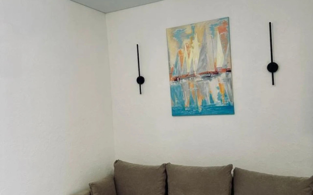 2kh-Komnatnaya Svetlaya Flat