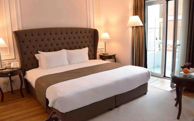 XHEKO IMPERIAL Hotel
