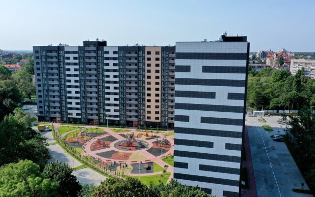 2-h komnatniye Lyuks V Tsentre Novyij Dom Apartments, 75 m2