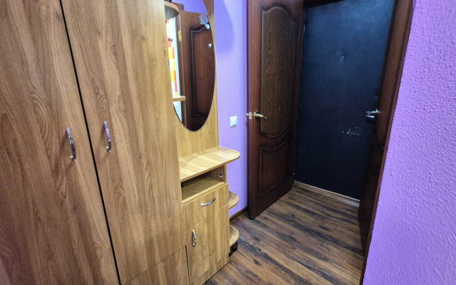 Квартира 2х Комн в Центре на Дзержинского