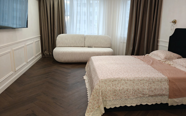 Moya Frantsuzhenka Flat