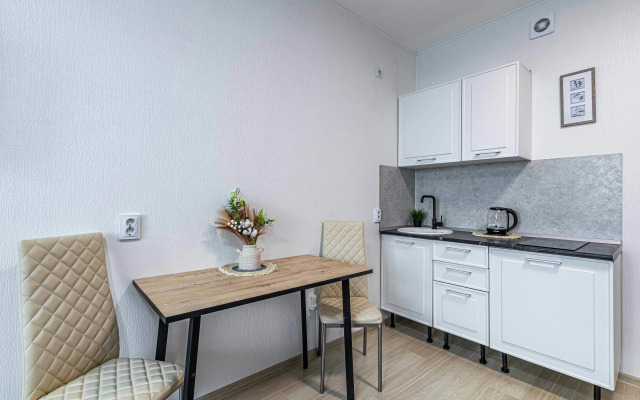 Uyutnaya Studiya Na Kosmonavtov 7b, Lot 7140 Apartments