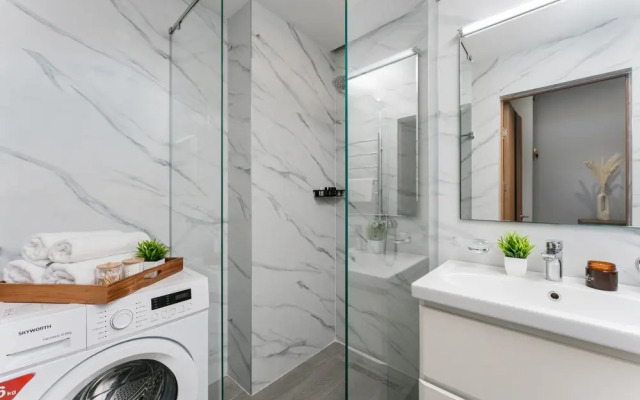 On Koghbatsi Streer 16-3 Apartments