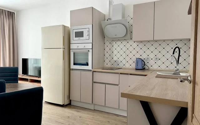 Yevrodvushka U Metro Lesnaya Apartments